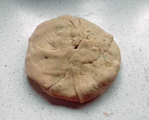 Alu Paratha (Potato Stuffed Paratha)
