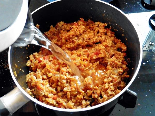 Soya Mince And Peas Keema Curry (Vegetarian Keema)