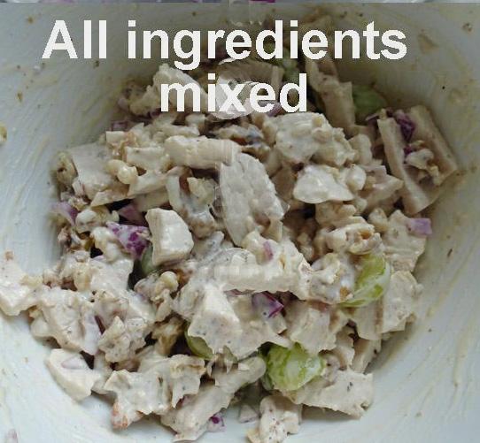 Chicken, Grape and Walnut Salad with Mayonnaise Dressing