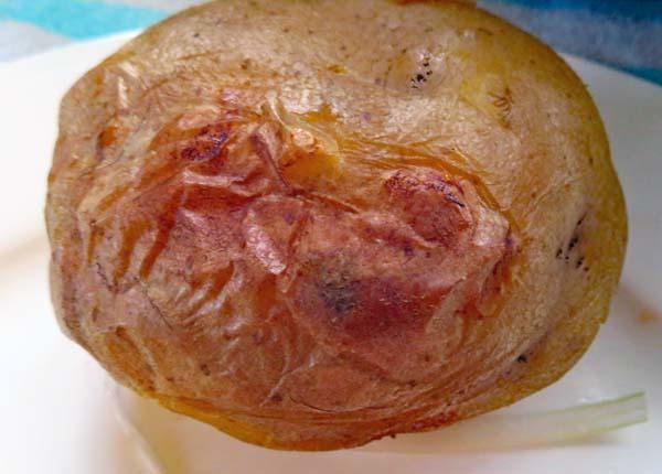 Jacket Potatoes in a Slow Cooker (Crock Pot)