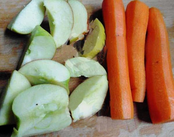 Carrot And Apple Salad