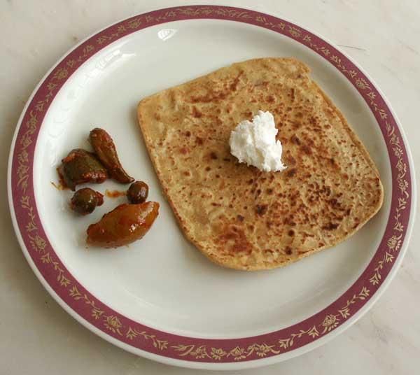 Missa Paratha 1 (Wheat And Bengal Gram Flour)