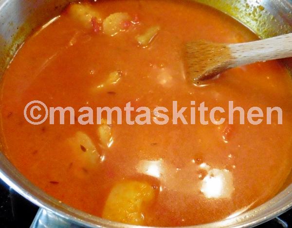 Alu Matar-Potato & Peas Curry Without Onions (Onion Free)