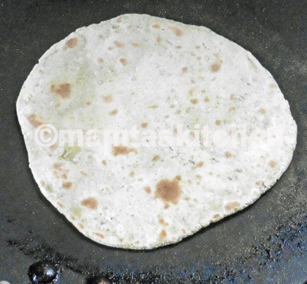Chapati or Roti or Phulka From Leftover Dal Dough, Indian Flat Bread 